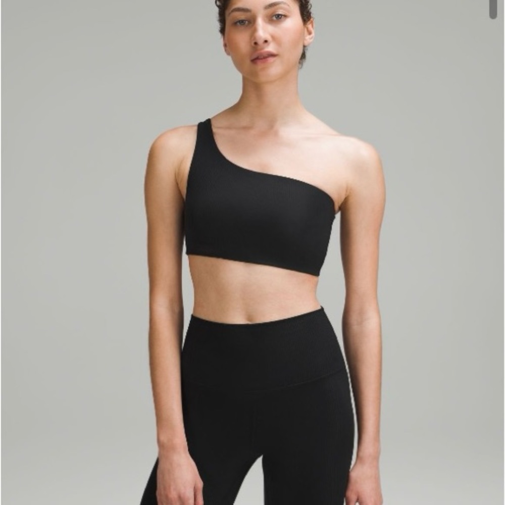 Ribbed Nulu Asymmetrical Yoga Bra